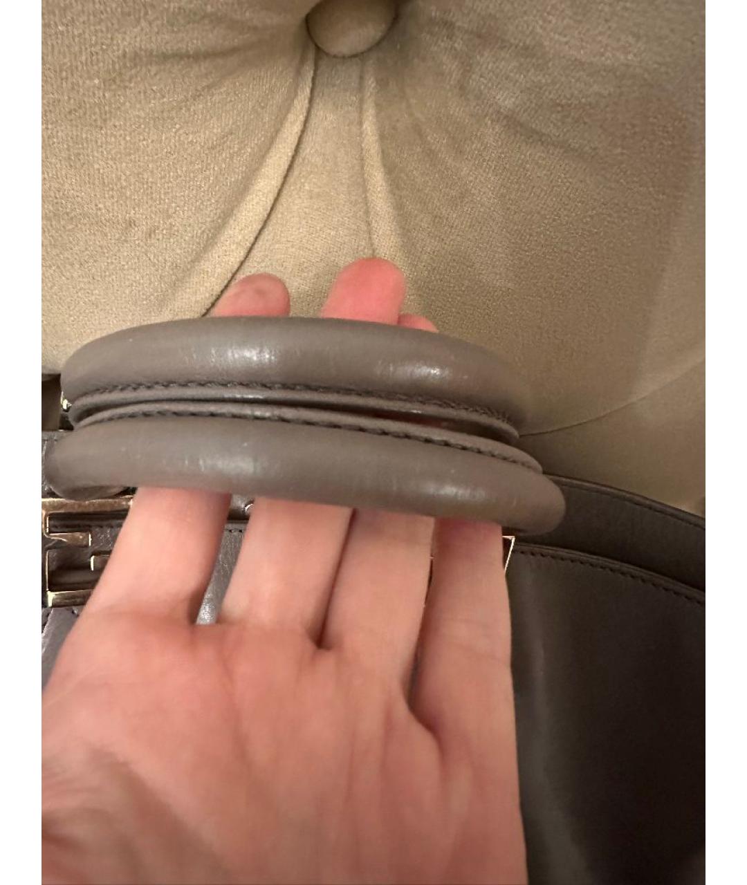 FENDI Серая кожаная сумка тоут, фото 5