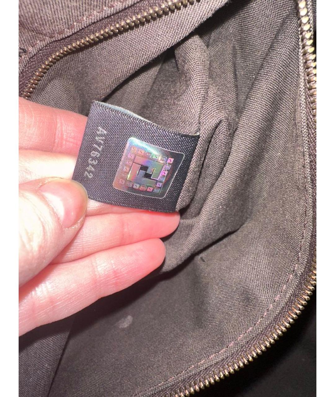 FENDI Серая кожаная сумка тоут, фото 6