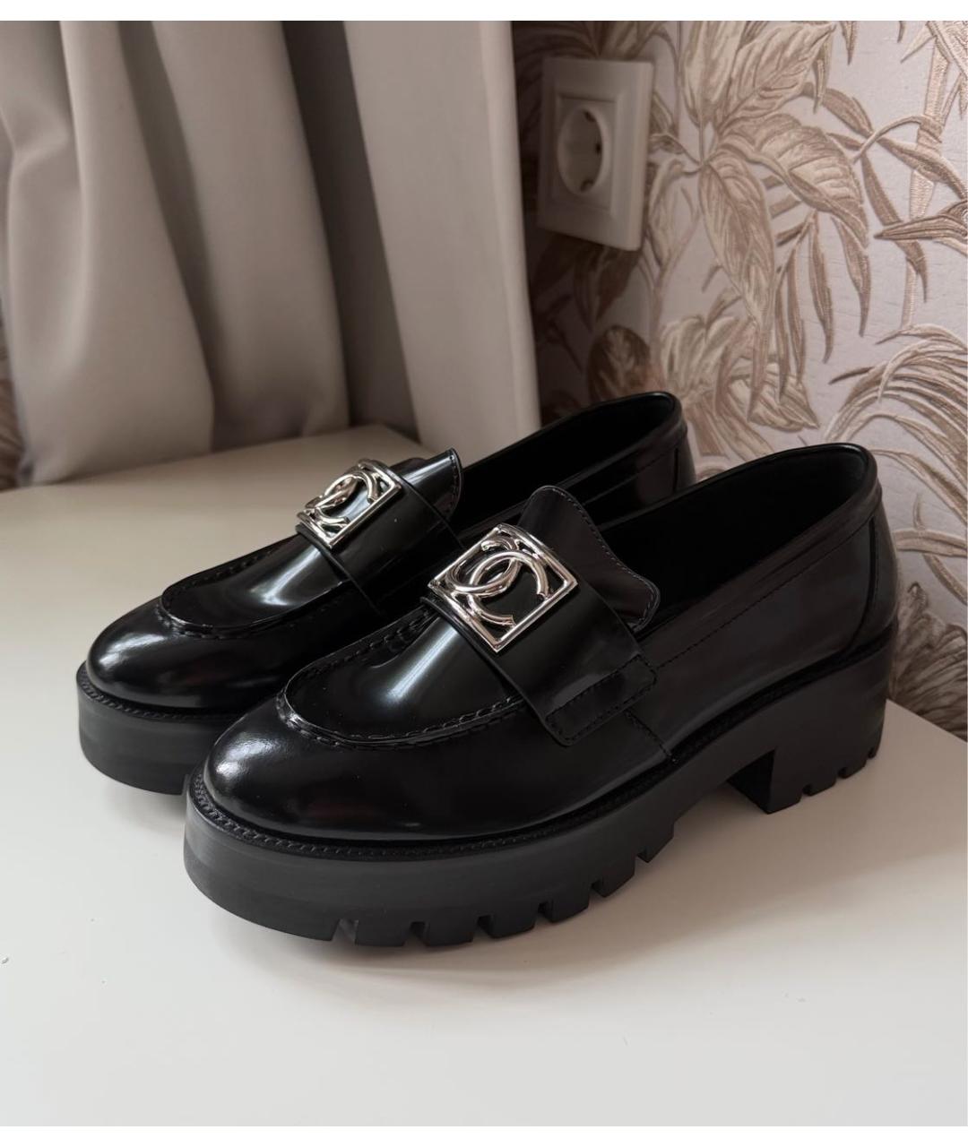 CHANEL Черные кожаные лоферы, фото 4