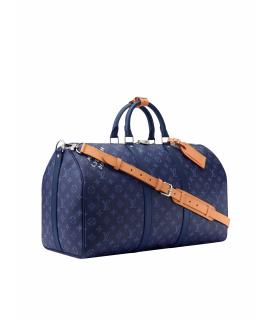 LOUIS VUITTON Дорожная и спортивная сумка