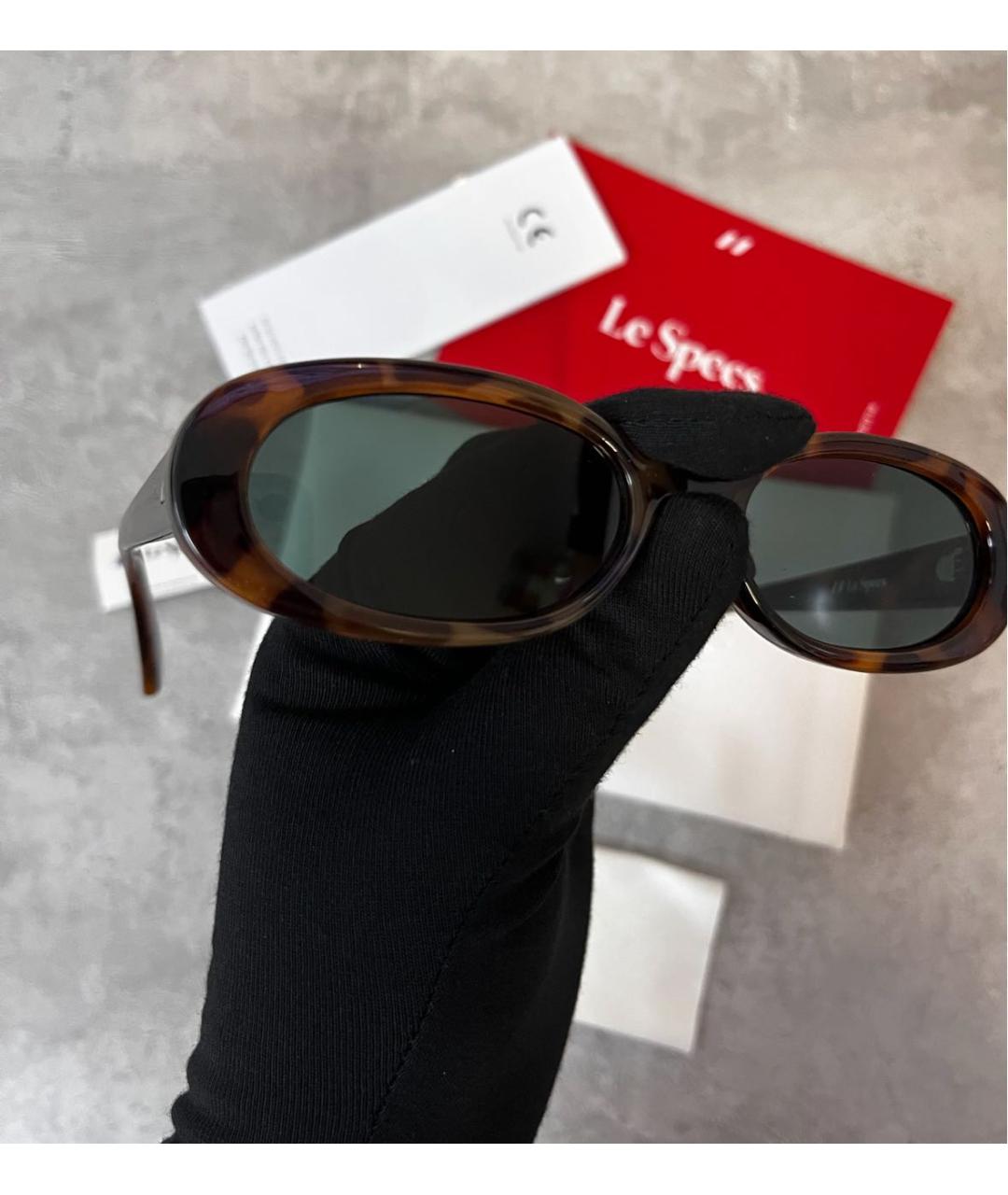 LE SPECS Коричневые пластиковые солнцезащитные очки, фото 5