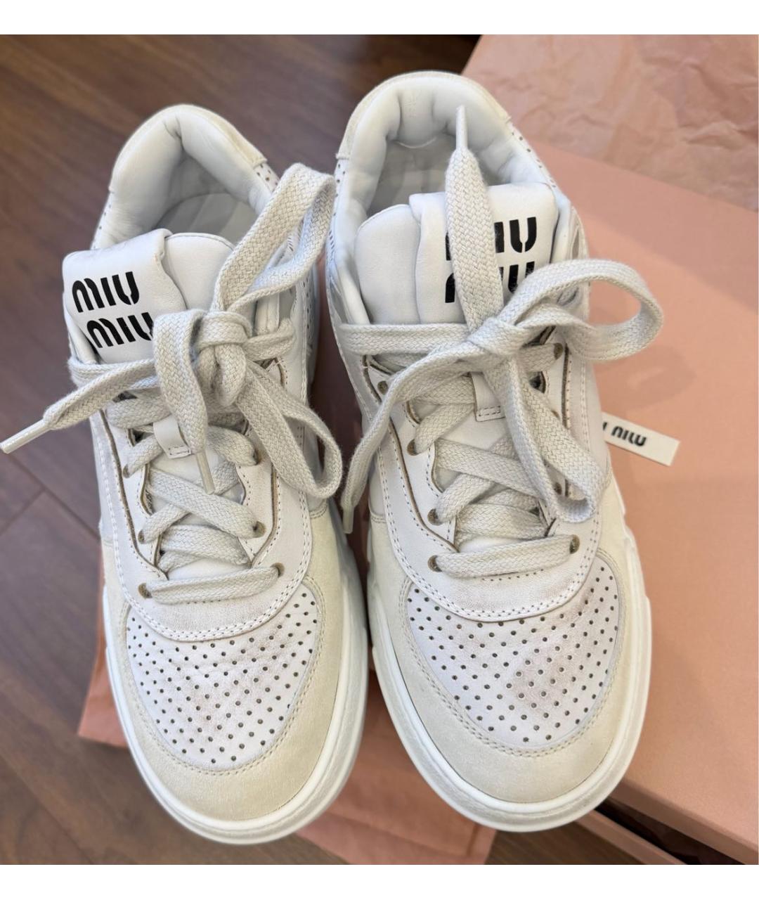 MIU MIU Белые кожаные кеды, фото 4