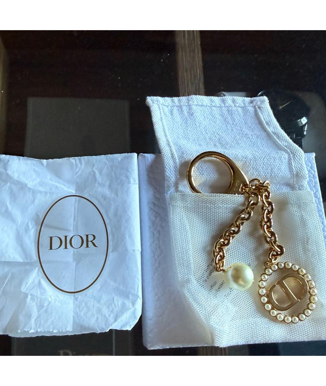 CHRISTIAN DIOR Золотой брелок, фото 2