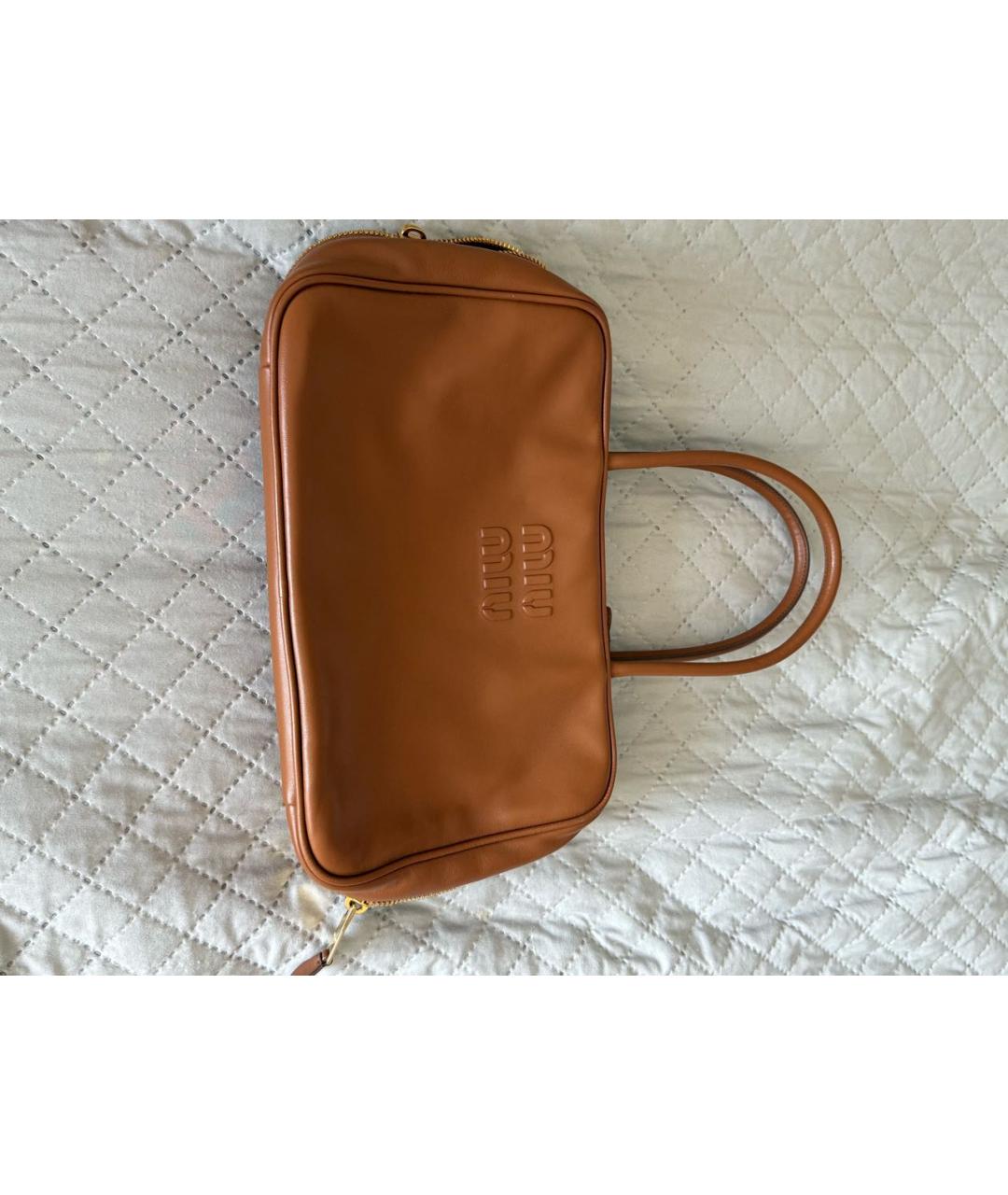 MIU MIU Кожаная сумка с короткими ручками, фото 2