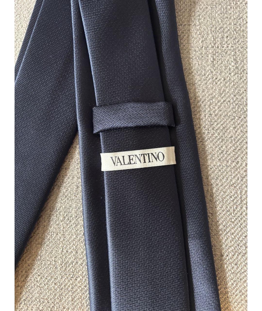 VALENTINO Темно-синий шелковый галстук, фото 3