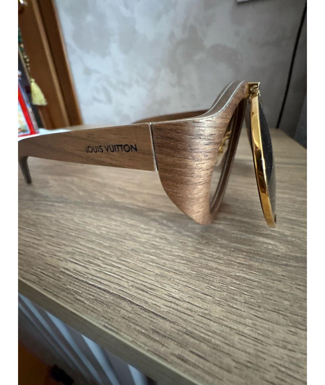 LOUIS VUITTON Коричневые деревянные солнцезащитные очки, фото 3