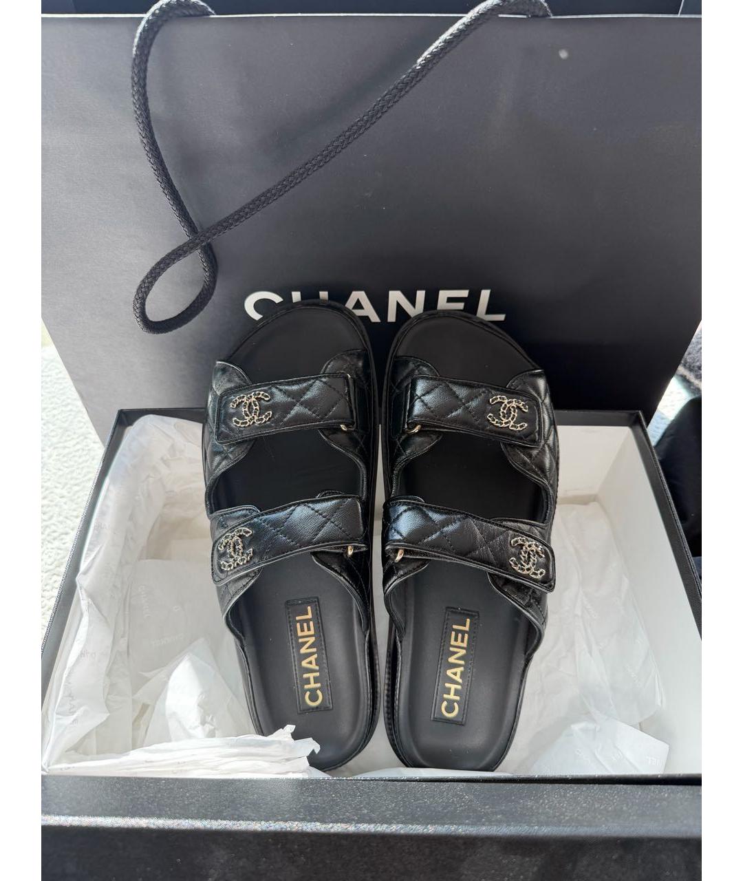 CHANEL Черные кожаные сандалии, фото 2