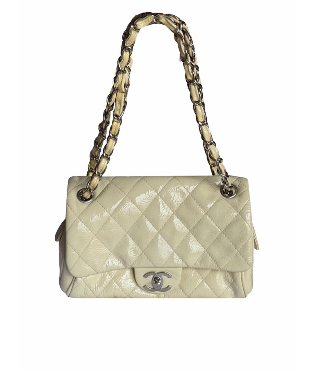 CHANEL Белая сумка через плечо из лакированной кожи, фото 1