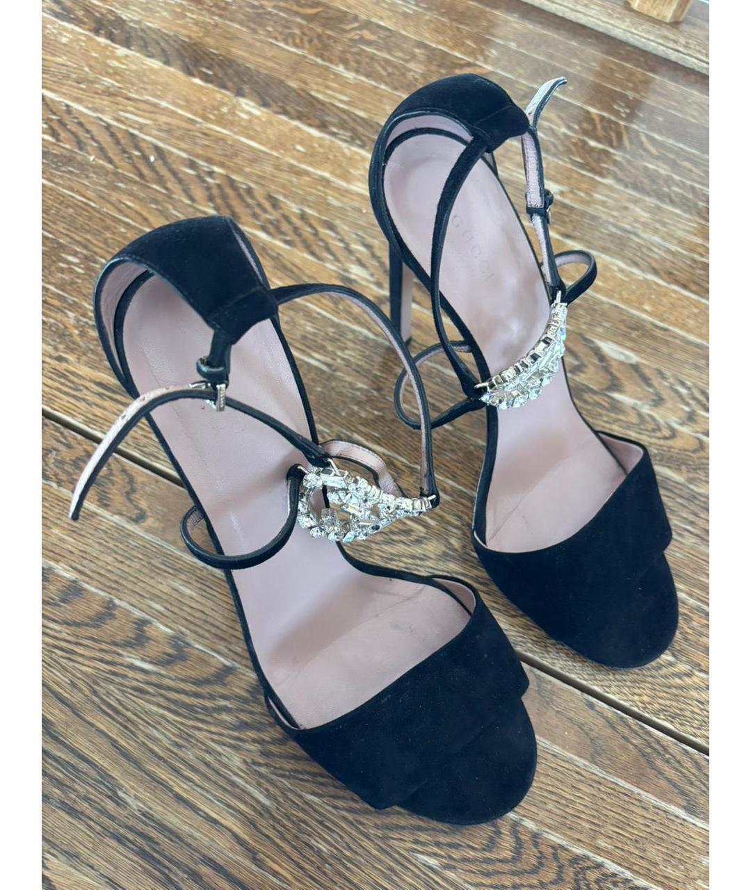 GUCCI Черные замшевые босоножки, фото 3