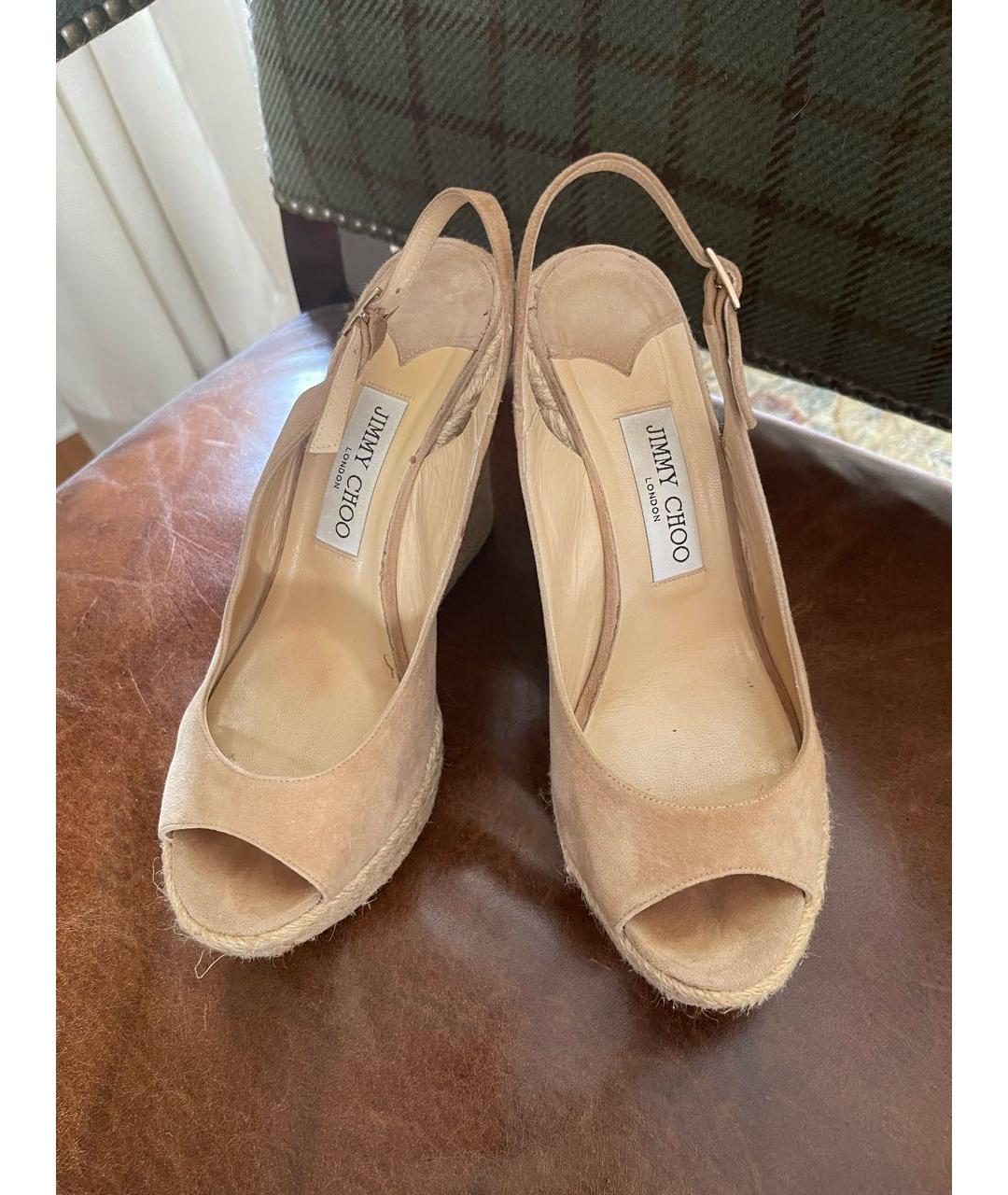 JIMMY CHOO Бежевые замшевые босоножки, фото 2