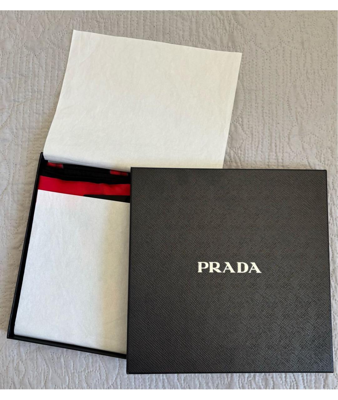 PRADA Черный шелковый платок, фото 4