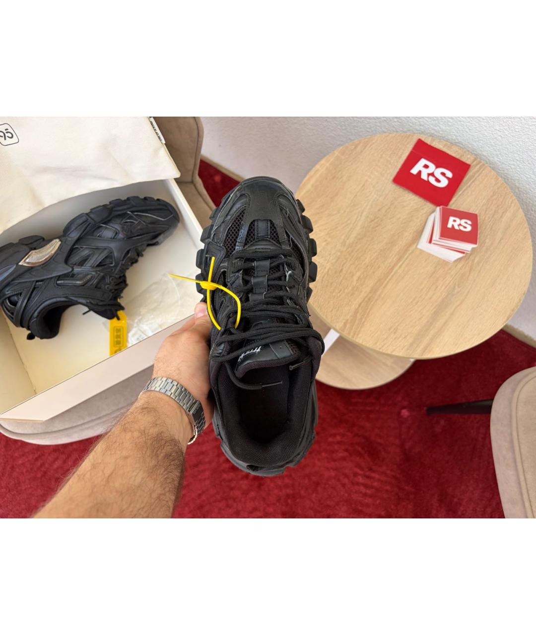 BALENCIAGA Черные кожаные кроссовки, фото 3