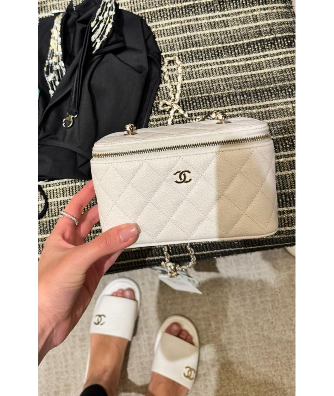 CHANEL Белая кожаная сумка через плечо, фото 4