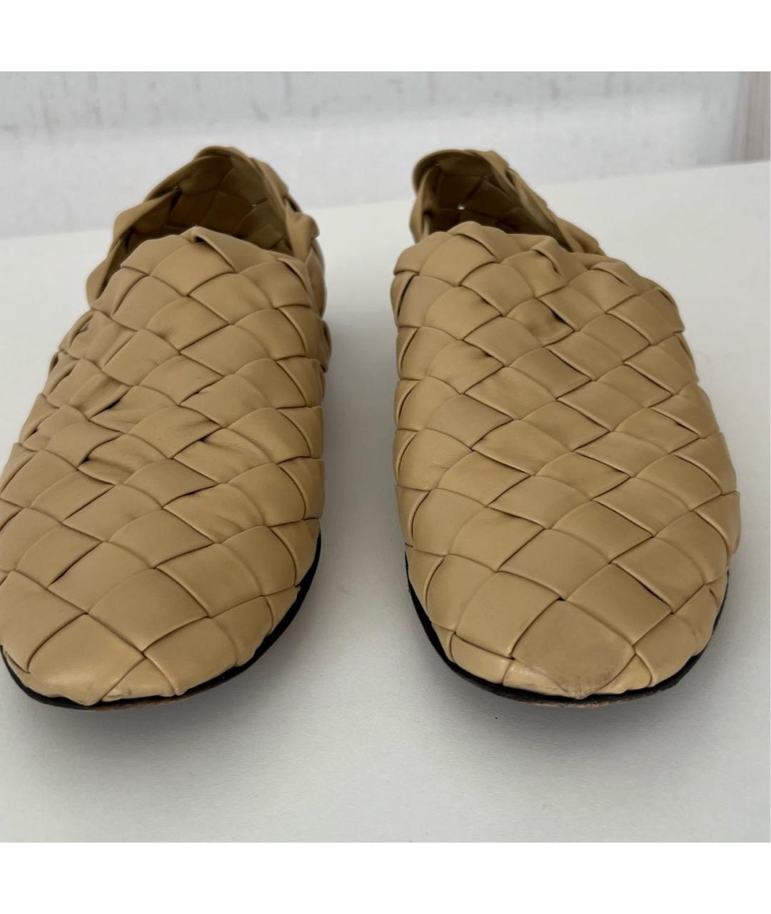 BOTTEGA VENETA Бежевые кожаные лоферы, фото 2