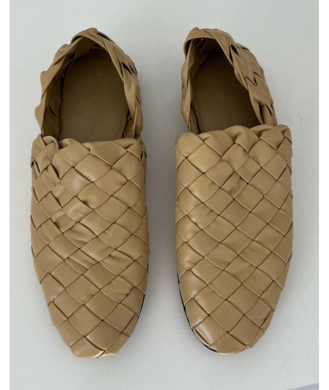 BOTTEGA VENETA Бежевые кожаные лоферы, фото 3