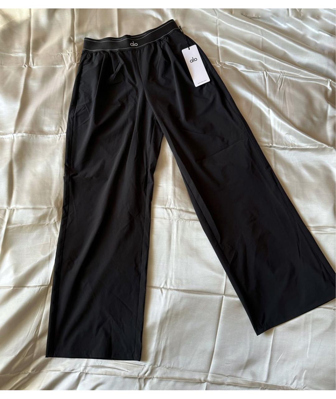 ALO YOGA Черные полиэстеровые спортивные брюки и шорты, фото 7