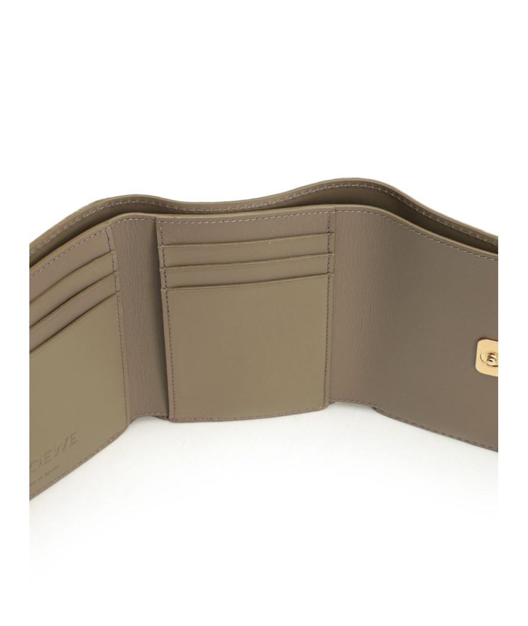 LOEWE Бежевый кожаный кошелек, фото 4