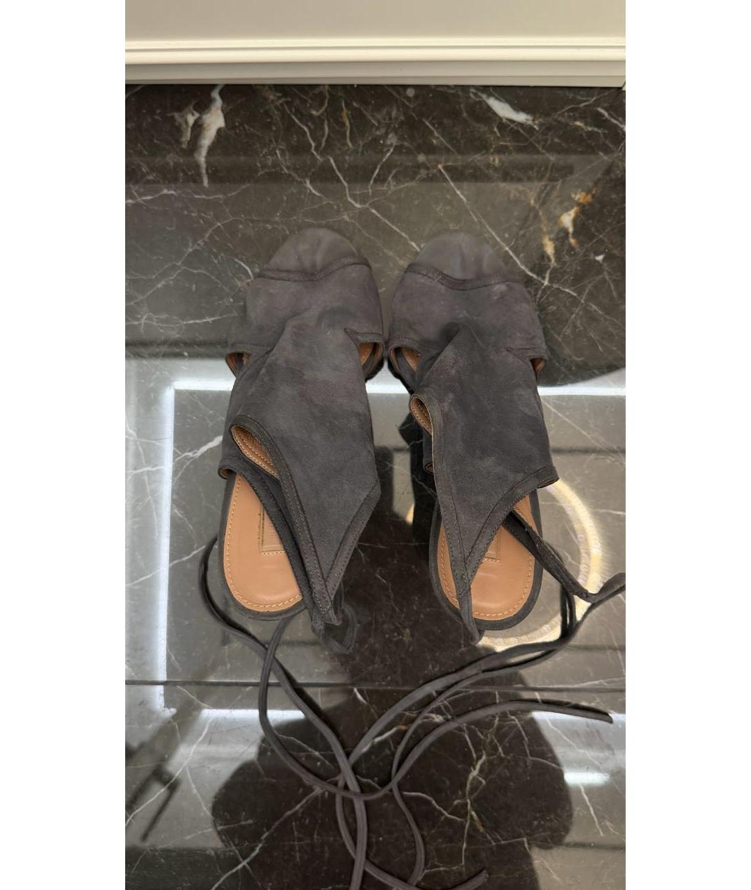 HUGO BOSS Серые замшевые босоножки, фото 3