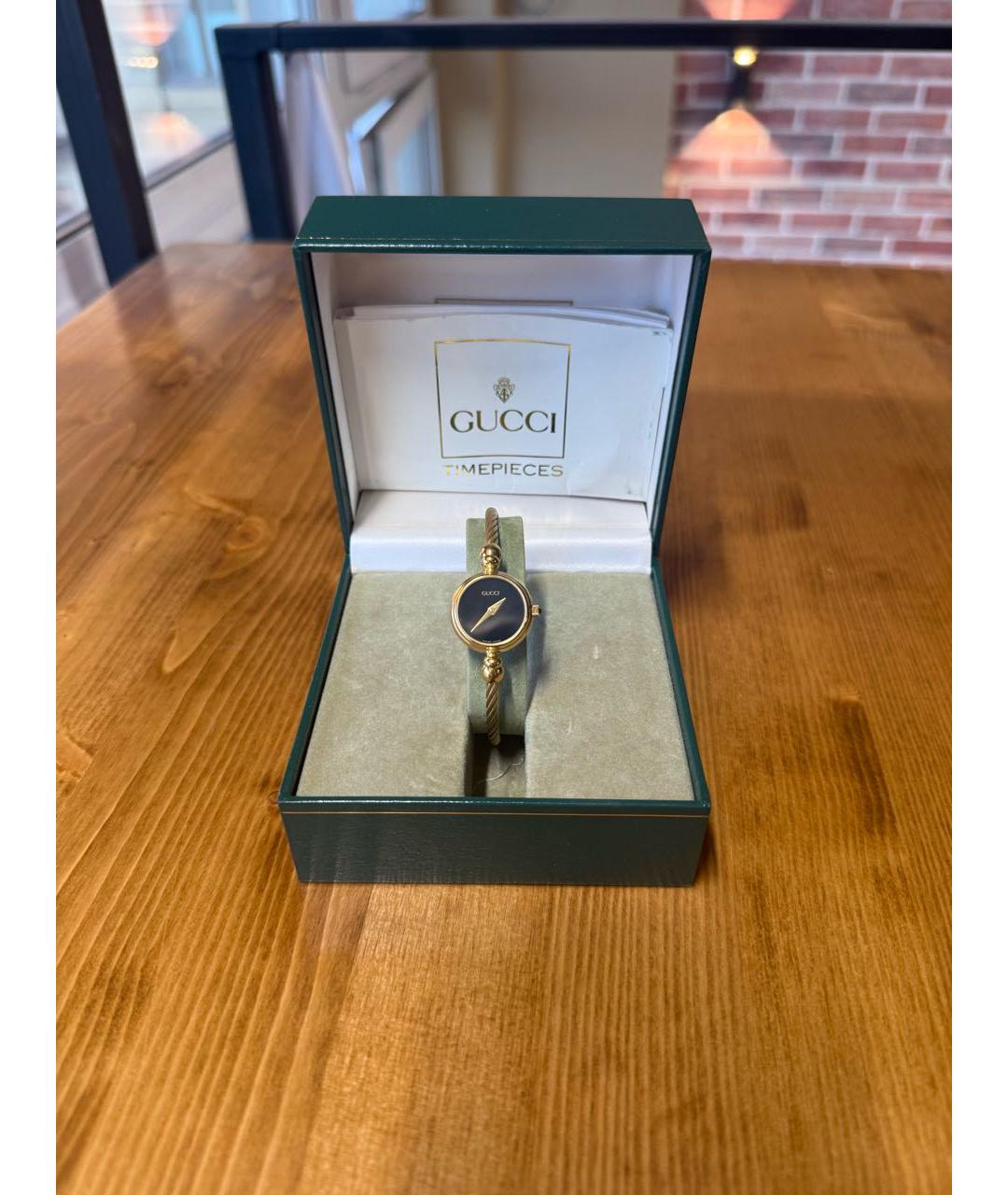 GUCCI Золотые металлические часы, фото 2