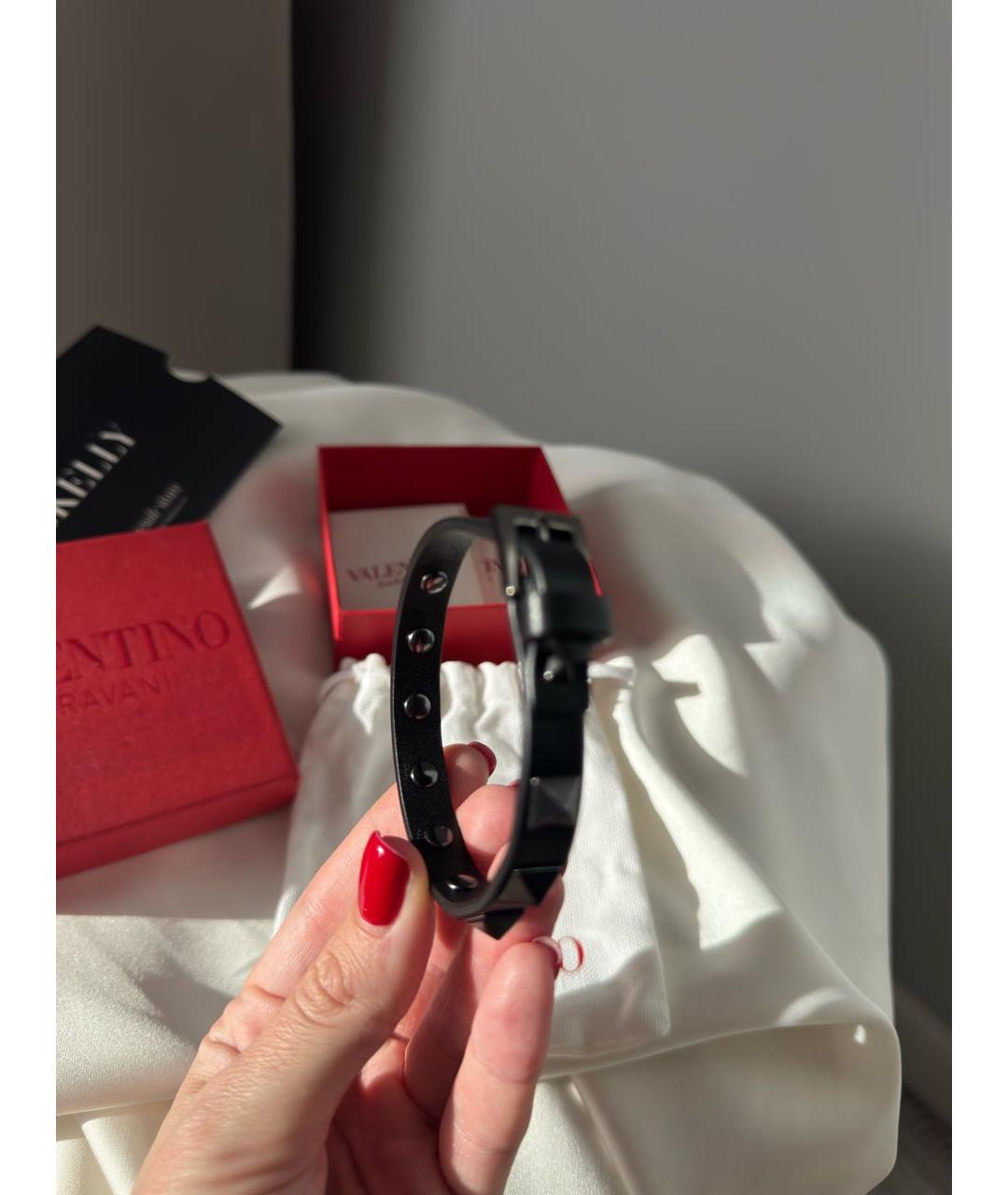 VALENTINO Черный кожаный браслет, фото 6