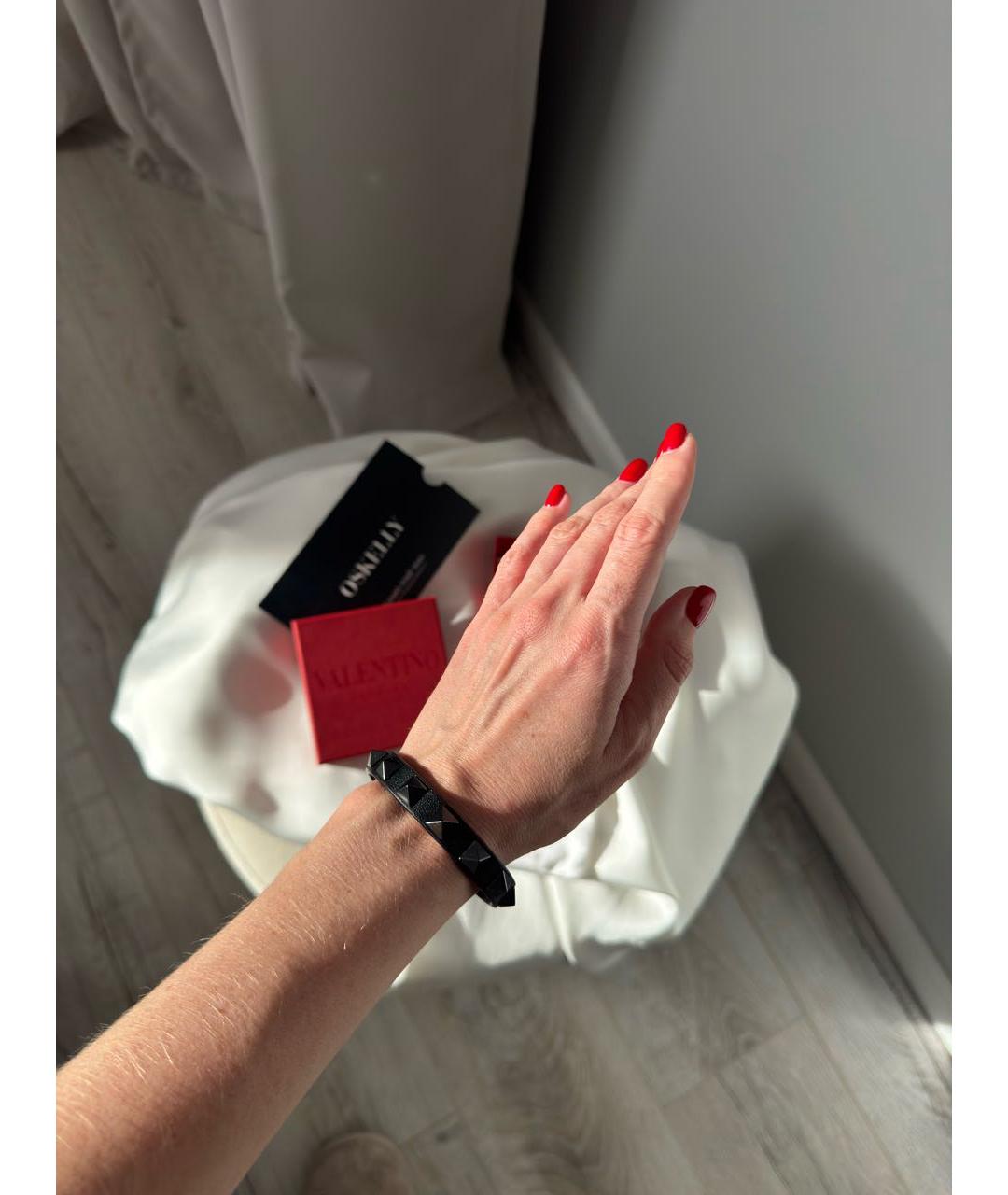 VALENTINO Черный кожаный браслет, фото 7