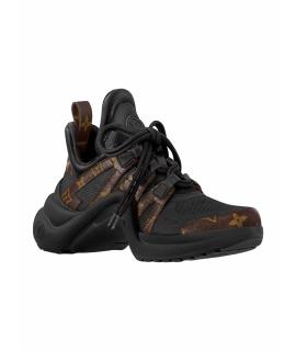 LOUIS VUITTON Кроссовки