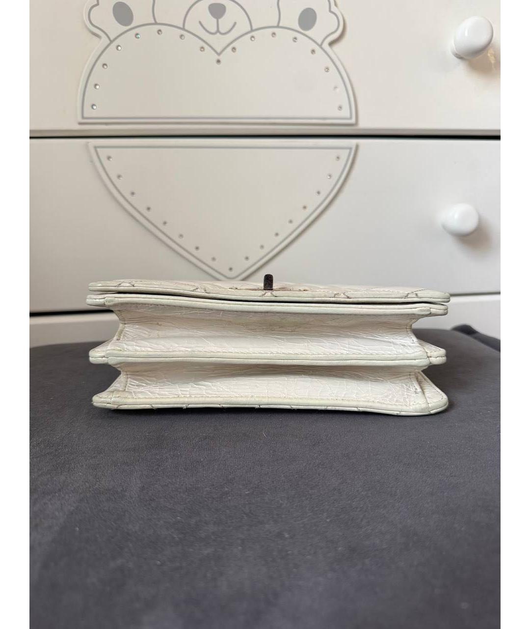 CHANEL Бежевая кожаная сумка с короткими ручками, фото 6