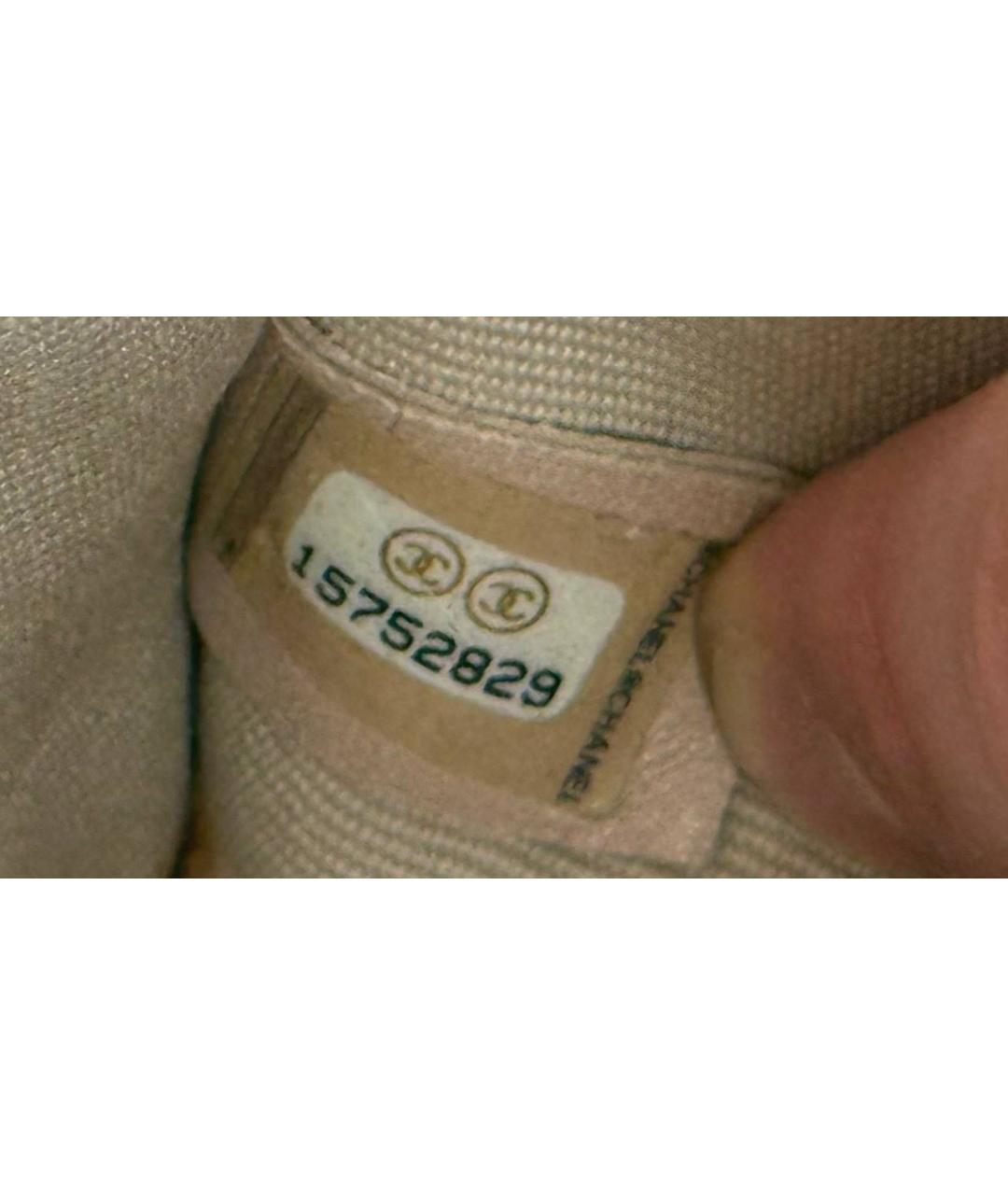 CHANEL Бежевая кожаная сумка с короткими ручками, фото 8