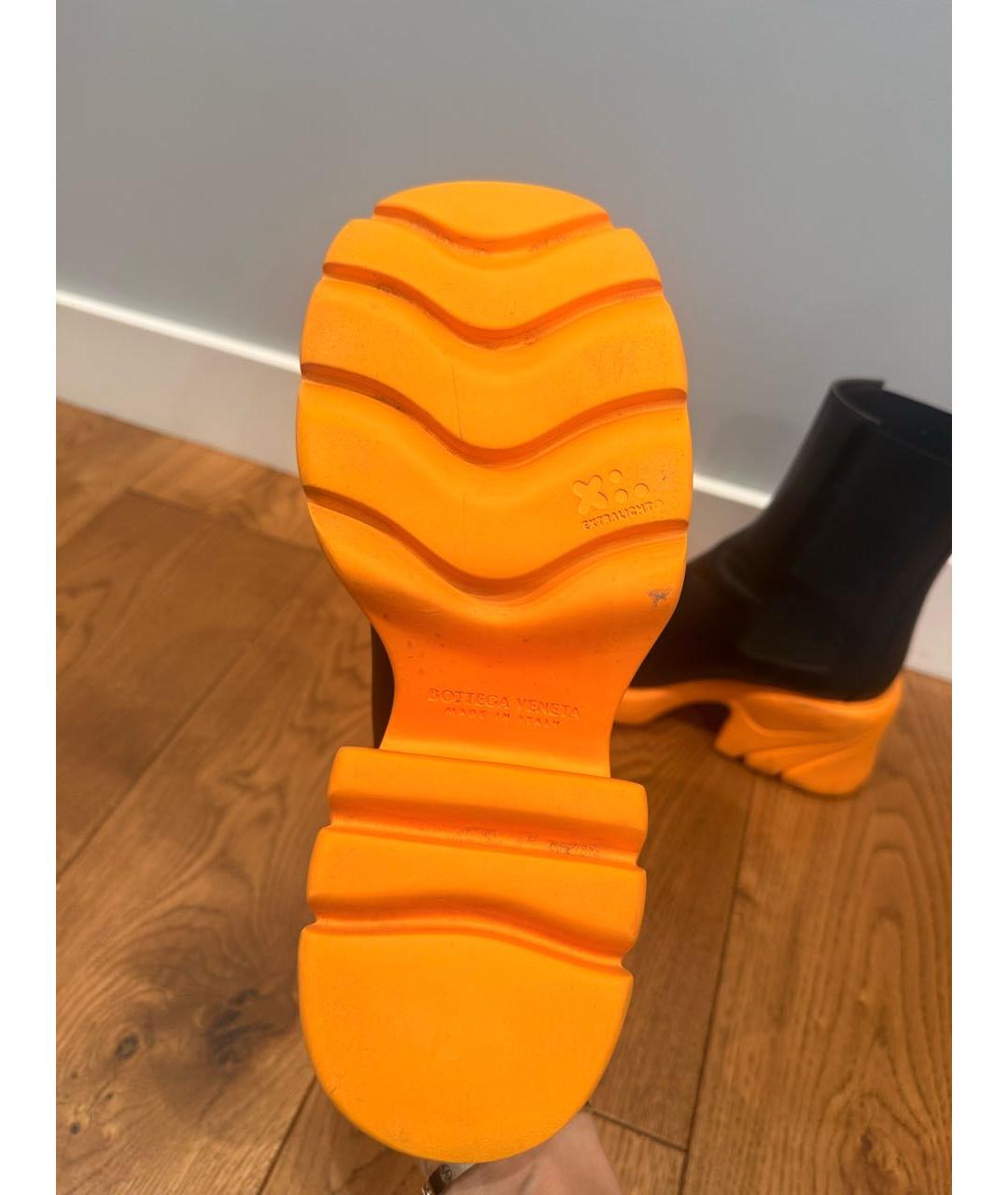 BOTTEGA VENETA Черные кожаные полусапоги, фото 4