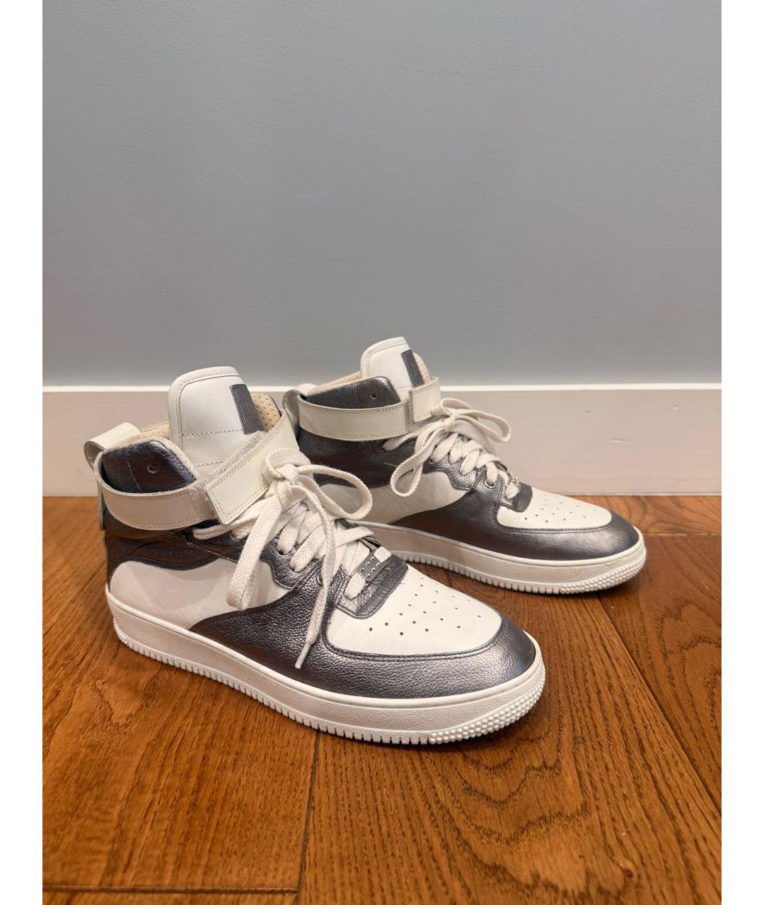 RED VALENTINO Белые кожаные кеды, фото 3