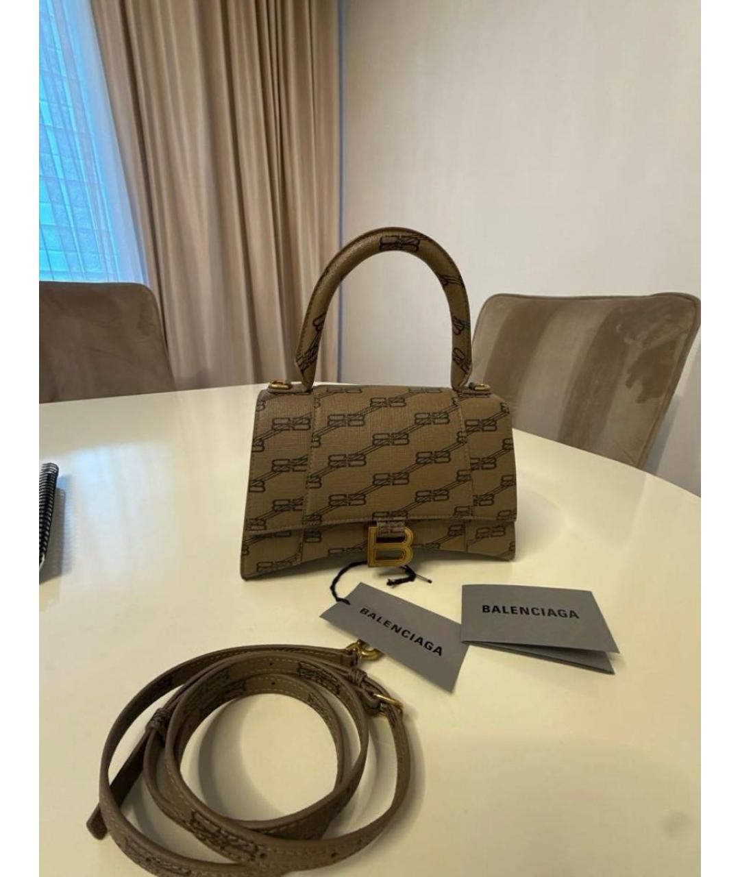 BALENCIAGA Бежевая сумка с короткими ручками, фото 3