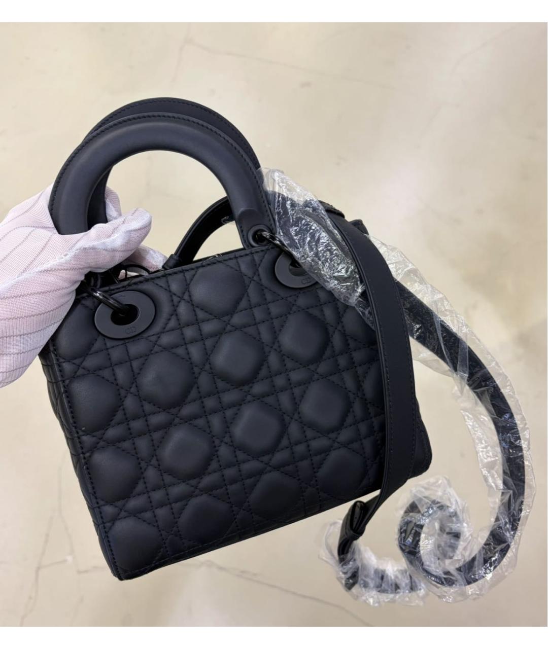 CHRISTIAN DIOR Черная кожаная сумка с короткими ручками, фото 3