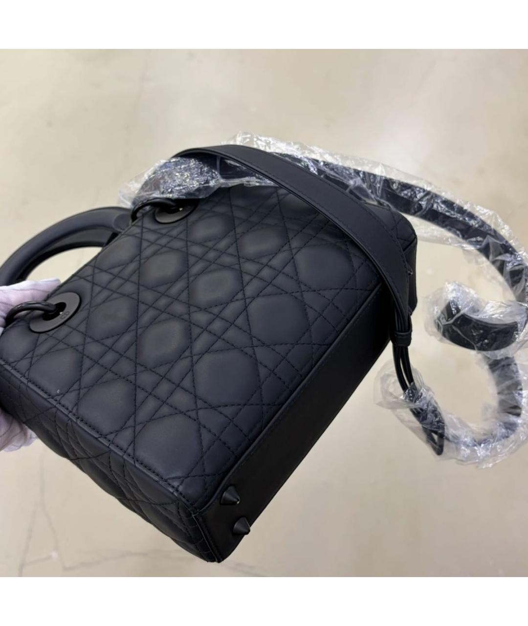 CHRISTIAN DIOR Черная кожаная сумка с короткими ручками, фото 4