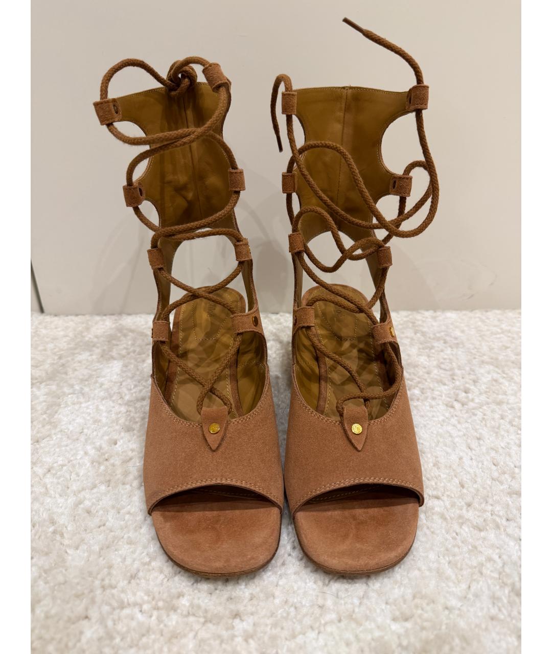 CHLOE Бежевые замшевые босоножки, фото 6