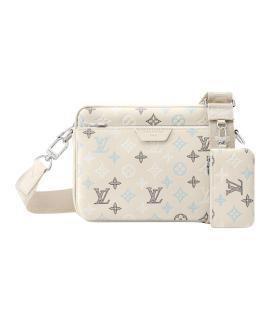 LOUIS VUITTON Сумка на плечо