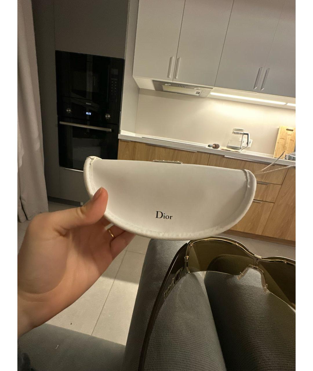 CHRISTIAN DIOR Коричневые пластиковые солнцезащитные очки, фото 4