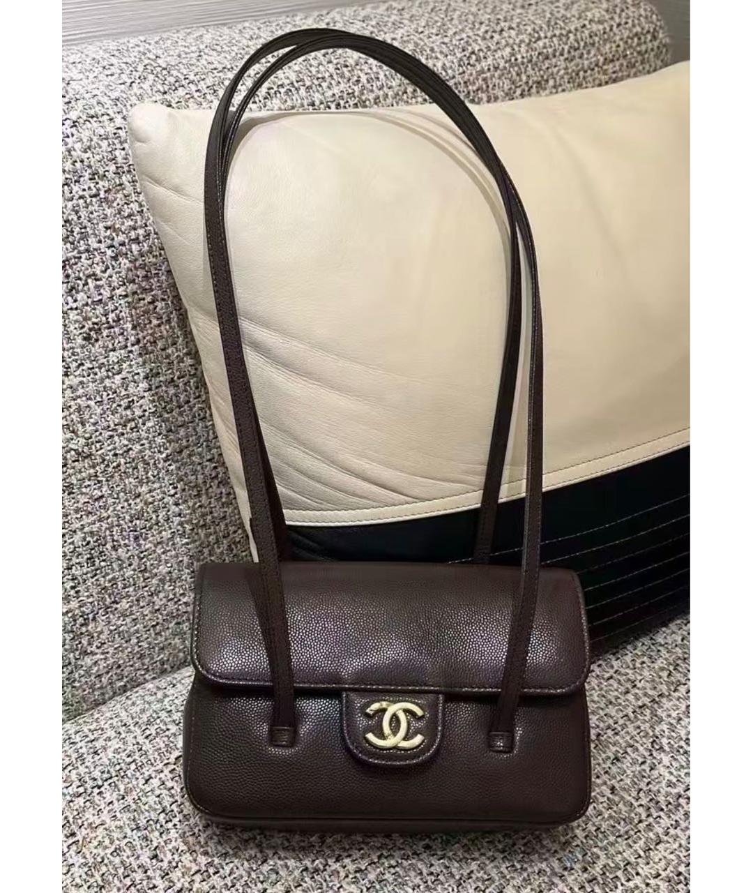 CHANEL Коричневая кожаная сумка через плечо, фото 4