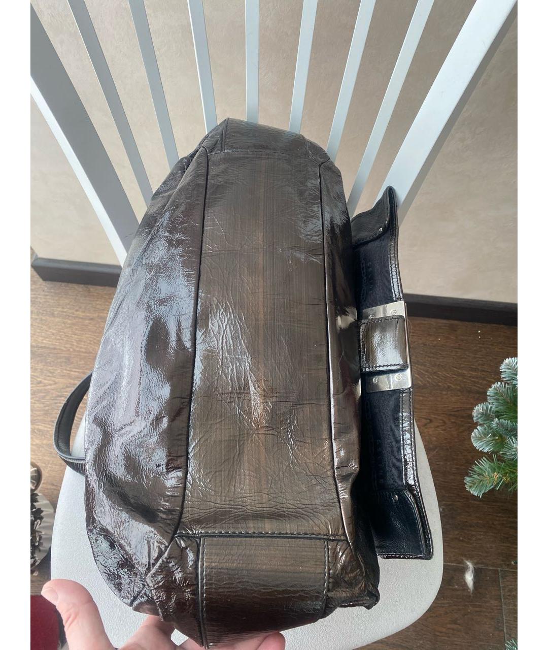 CELINE Коричневая сумка с короткими ручками из лакированной кожи, фото 5