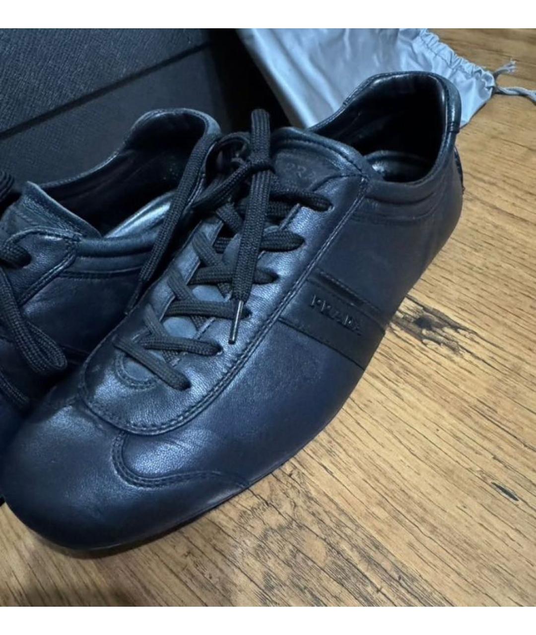 PRADA Темно-синие кожаные низкие кроссовки / кеды, фото 2