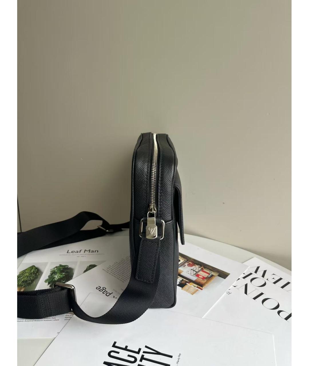 LOUIS VUITTON Черная кожаная сумка через плечо, фото 3