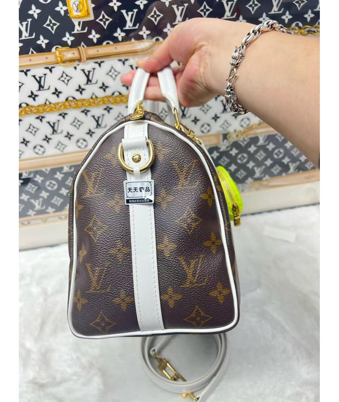 LOUIS VUITTON Коричневая сумка с короткими ручками, фото 3