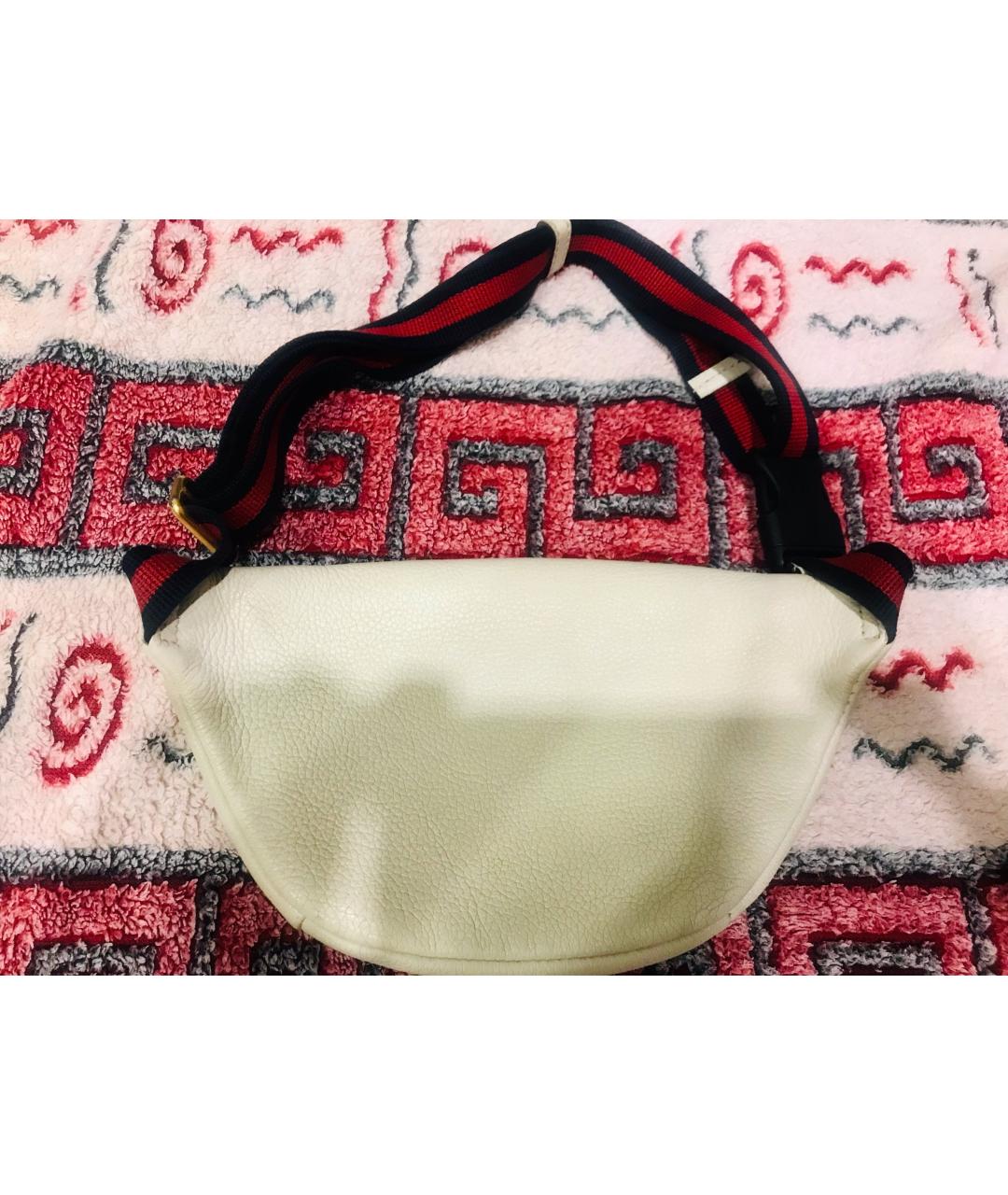 GUCCI Белая кожаная поясная сумка, фото 2