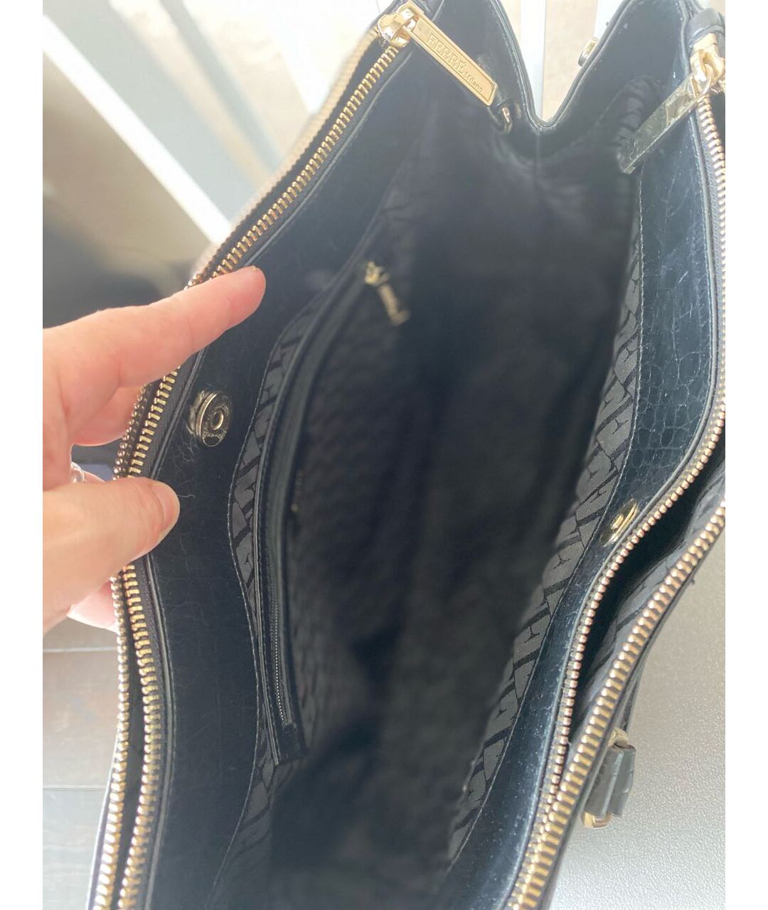 GIANFRANCO FERRE Черная кожаная сумка тоут, фото 5