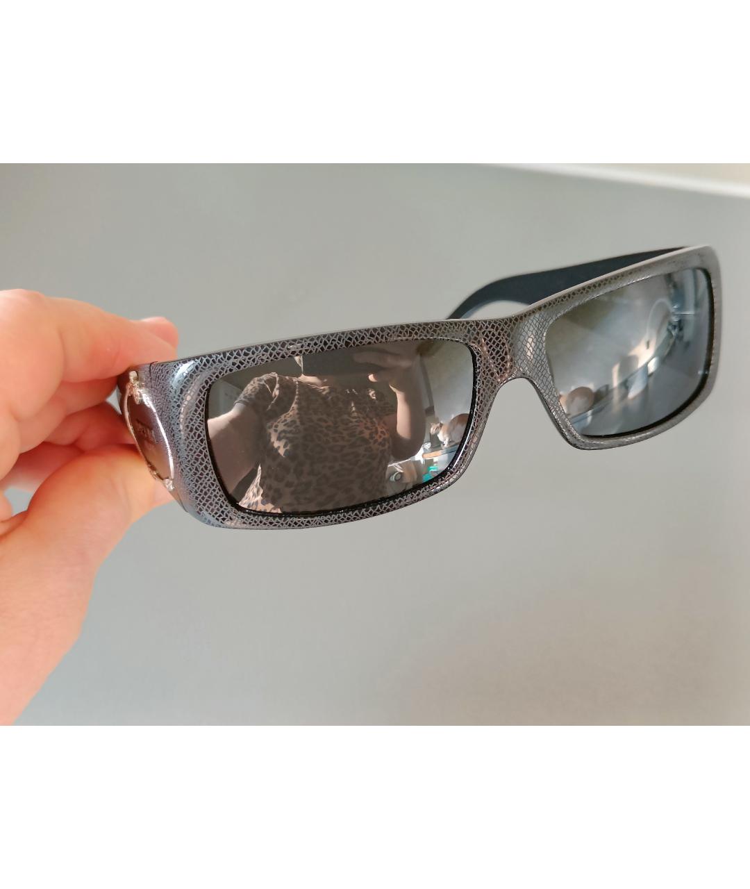 PRADA Серые пластиковые солнцезащитные очки, фото 5