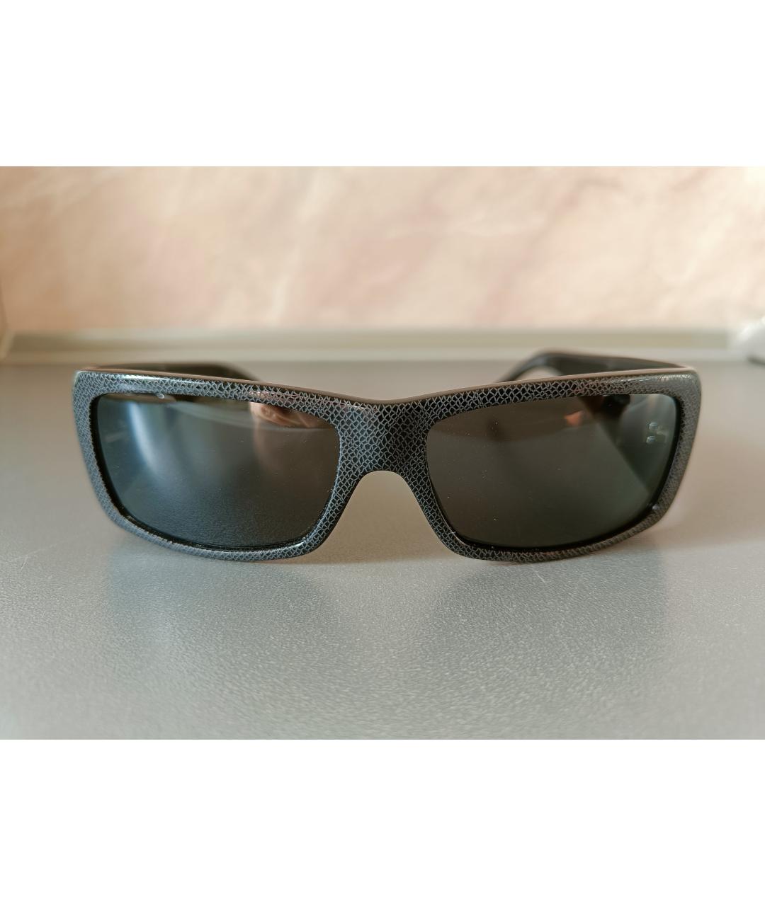 PRADA Серые пластиковые солнцезащитные очки, фото 3