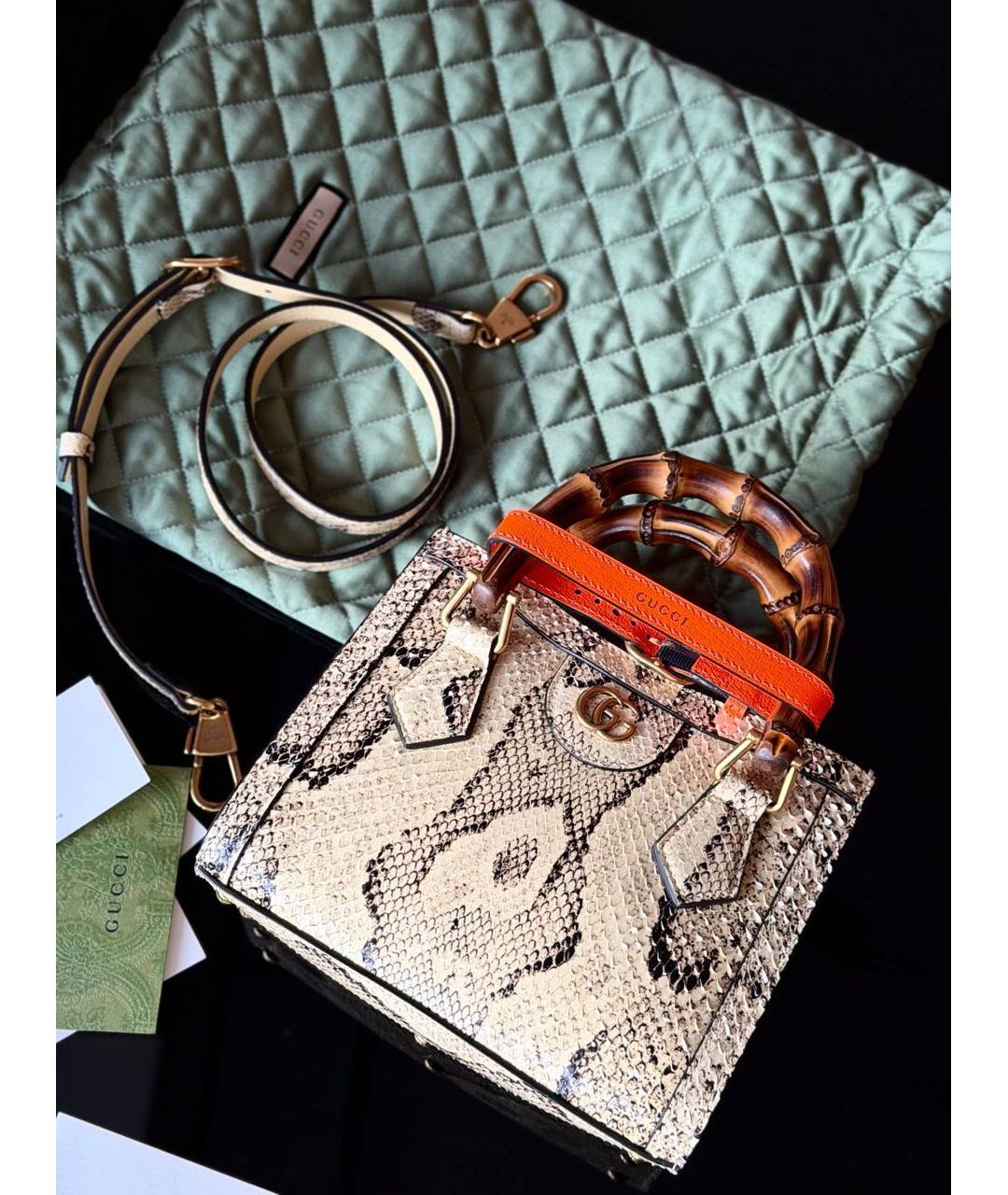 GUCCI Бежевая сумка с короткими ручками из экзотической кожи, фото 7