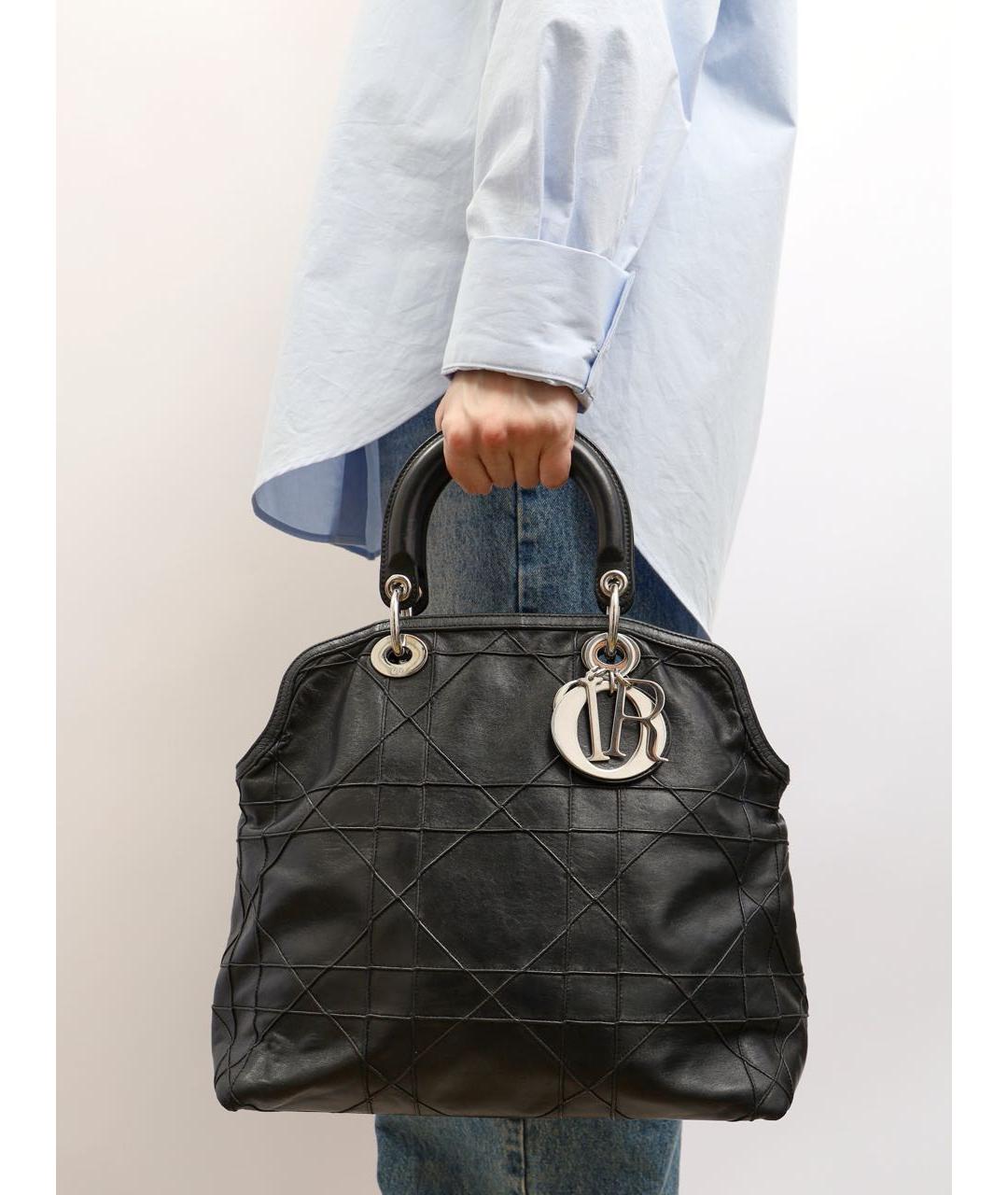 CHRISTIAN DIOR Черная кожаная сумка с короткими ручками, фото 7