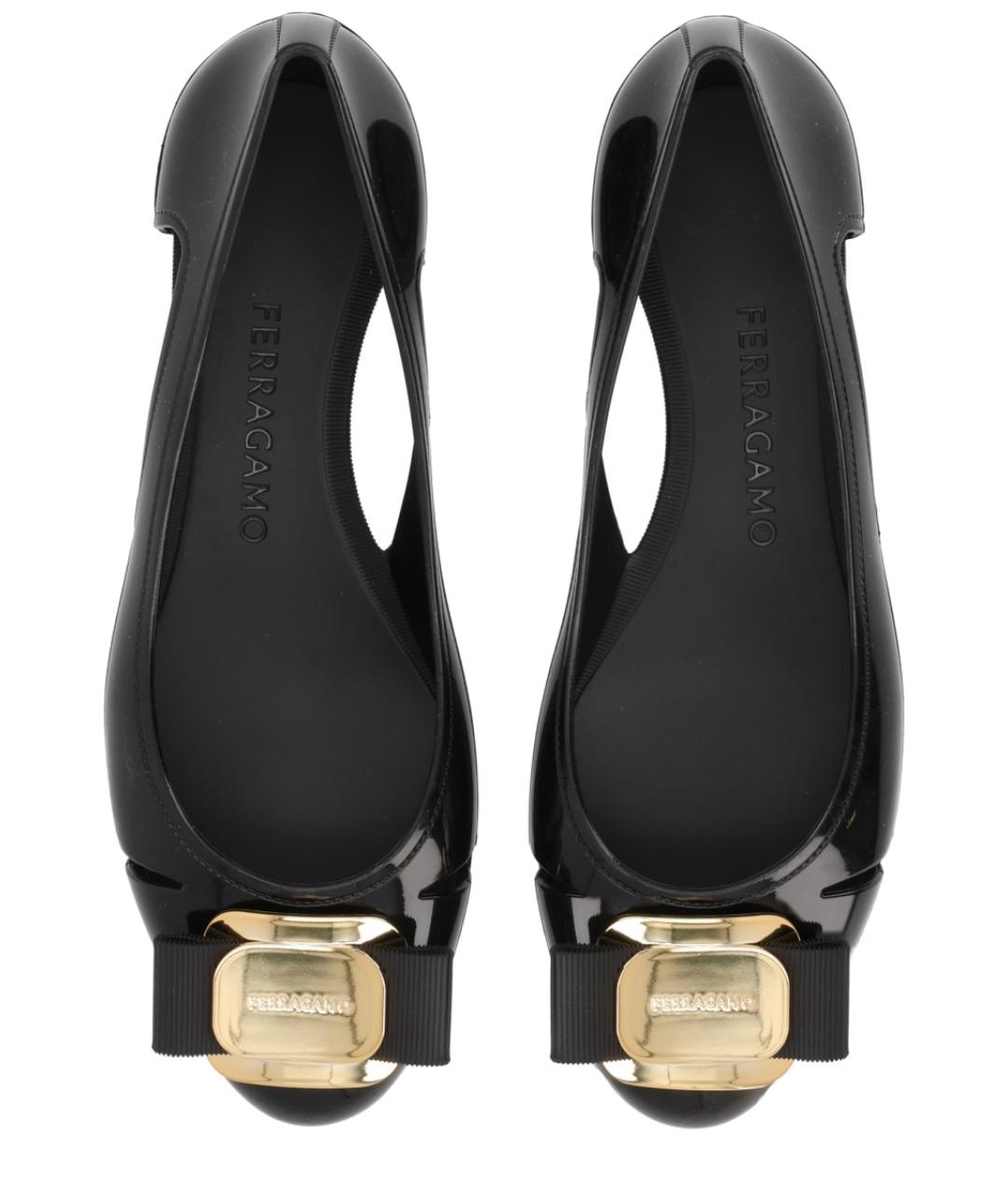 FERRAGAMO Черные балетки из искусственной кожи, фото 5