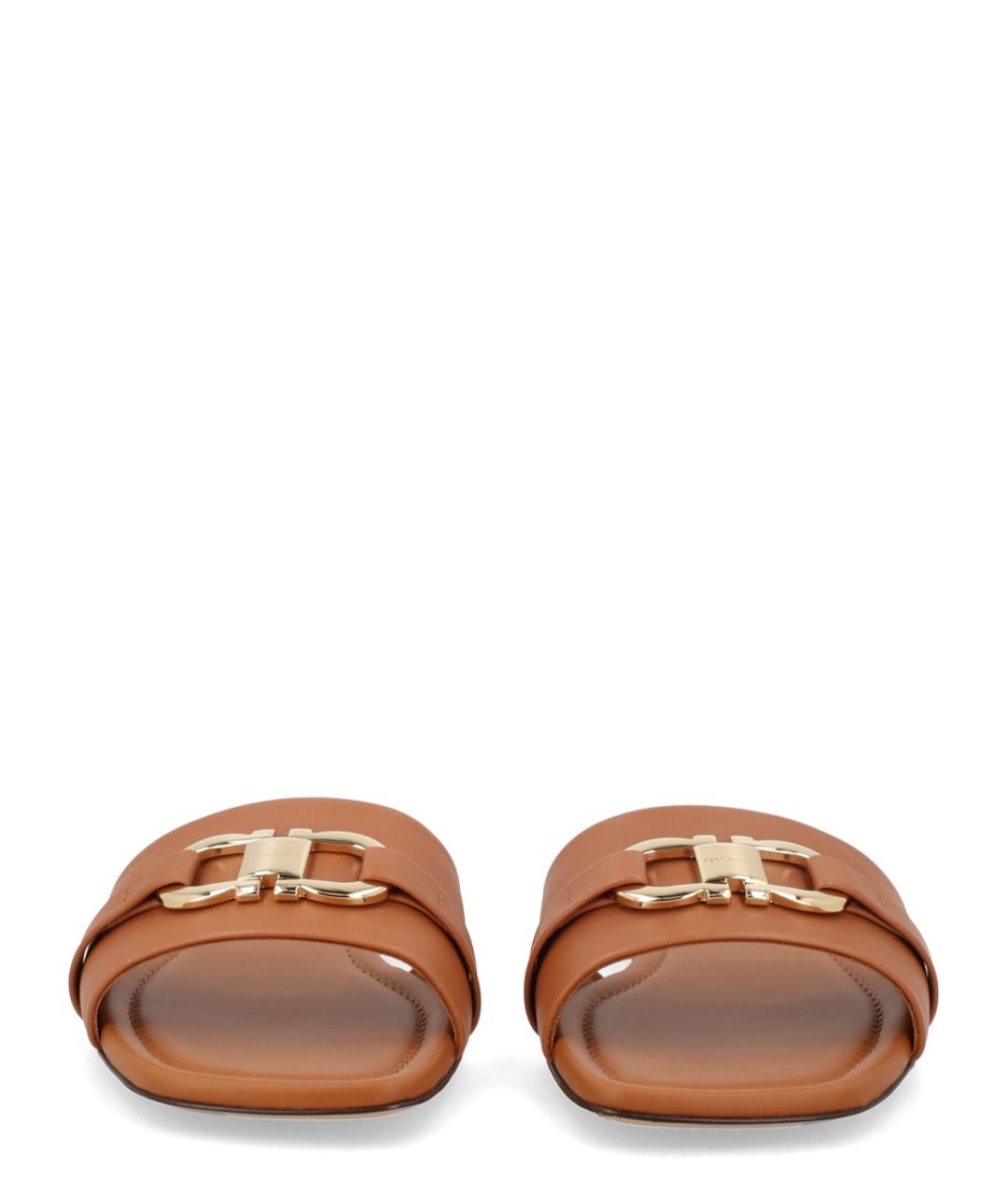 FERRAGAMO Коричневые кожаные шлепанцы, фото 3