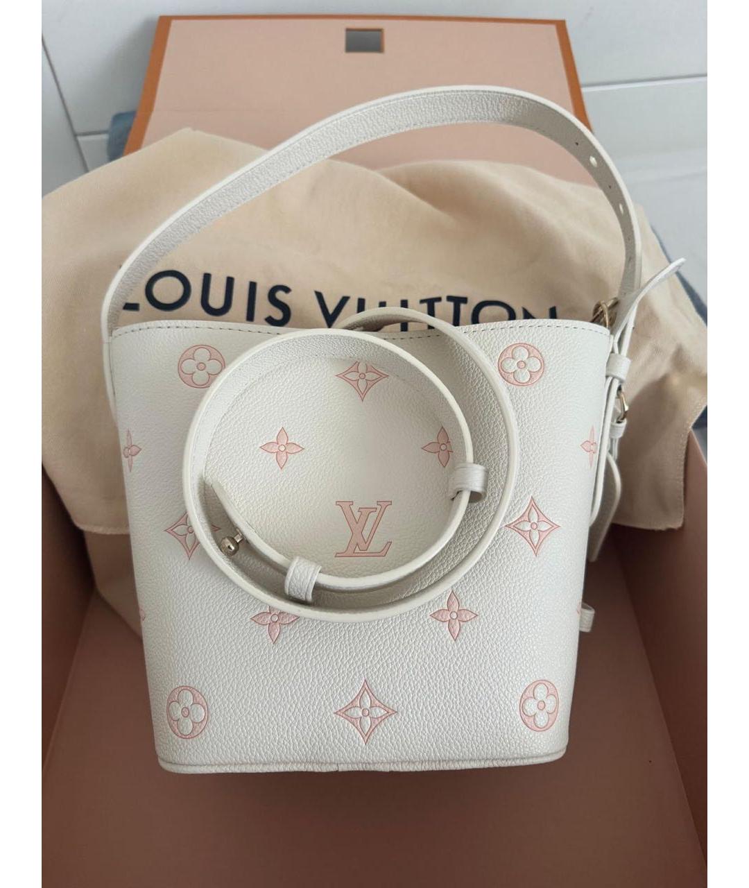 LOUIS VUITTON Белая кожаная сумка с короткими ручками, фото 3